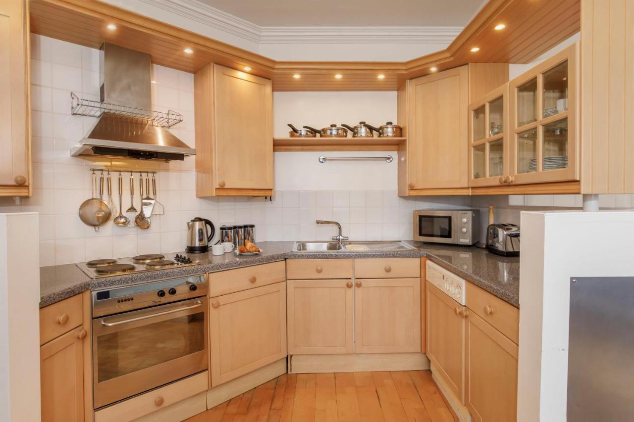 Shambles Suites In The Centre Of York, Sleeps 16 מראה חיצוני תמונה