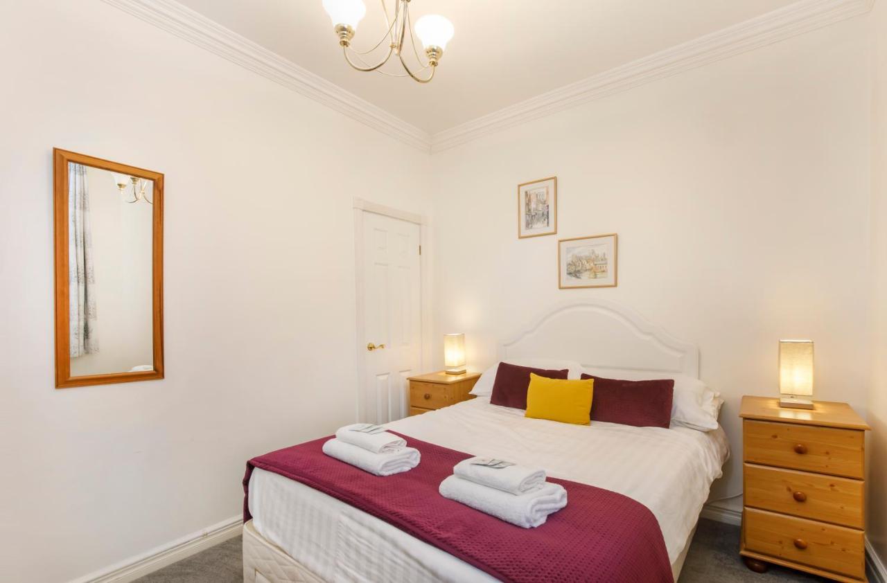 Shambles Suites In The Centre Of York, Sleeps 16 מראה חיצוני תמונה