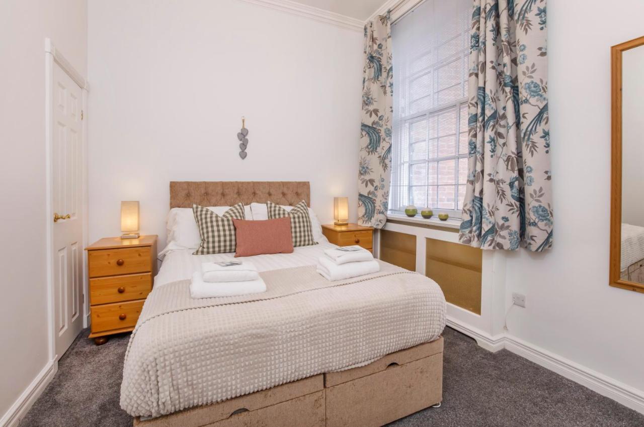 Shambles Suites In The Centre Of York, Sleeps 16 מראה חיצוני תמונה